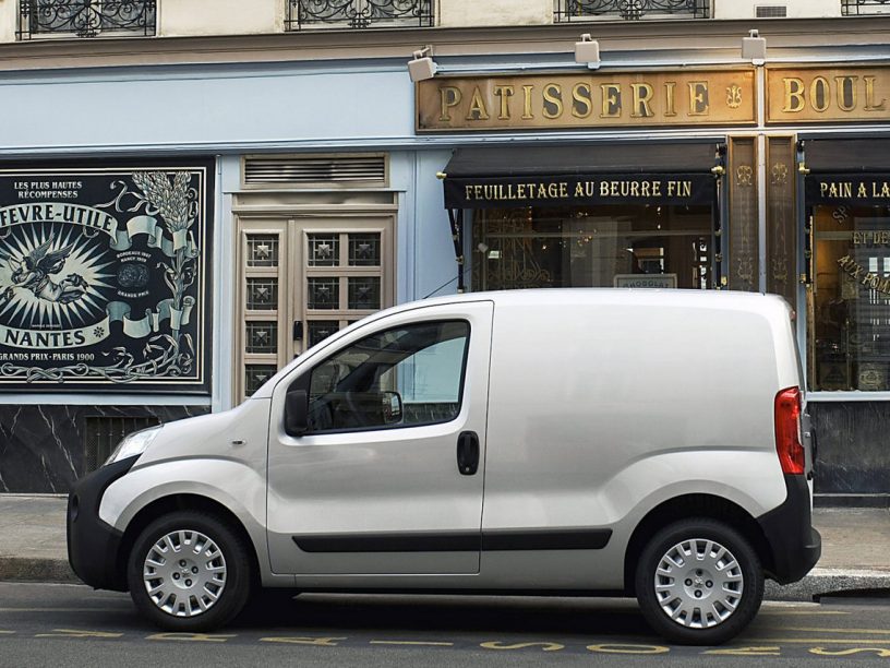 Veicoli commerciali Peugeot Bipper